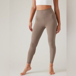Like New!  Athleta Elation High Rise 7/8 Tights Leggings - Small